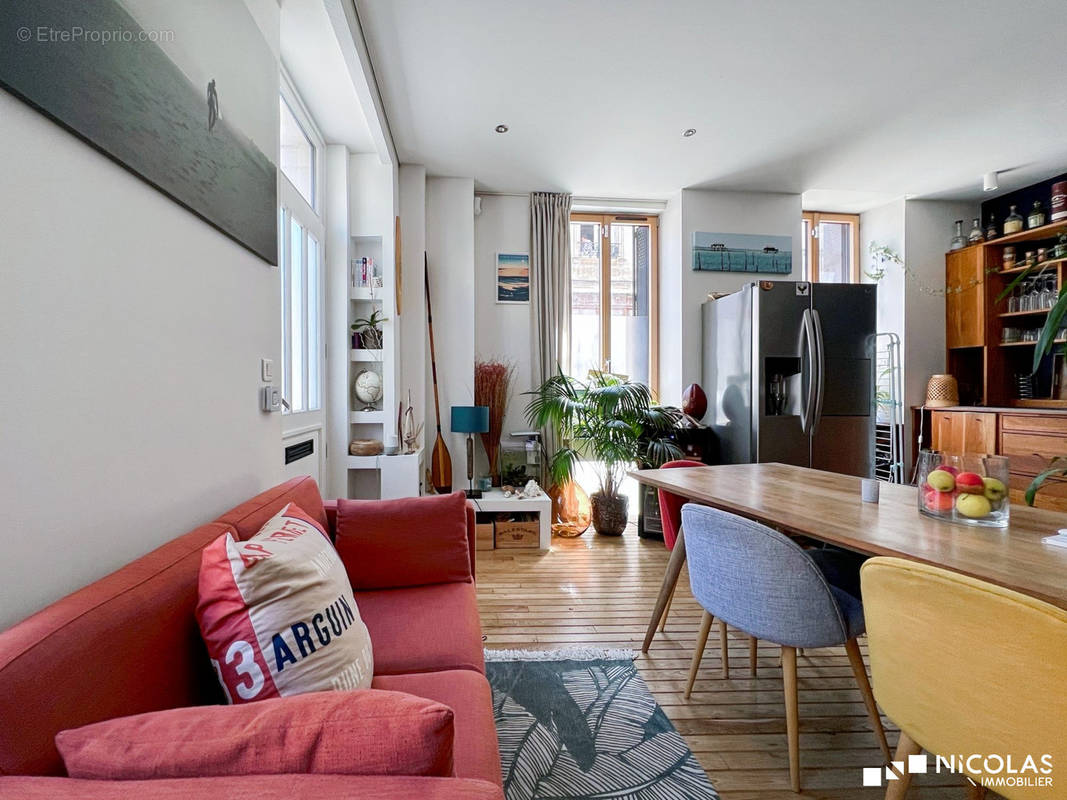 Appartement à BORDEAUX