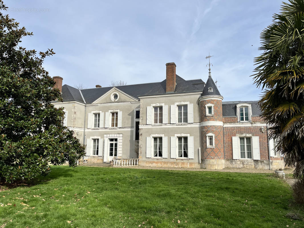 Maison à NOGENT-SUR-VERNISSON