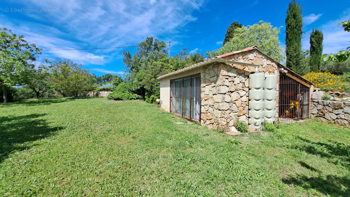 Maison à LORGUES