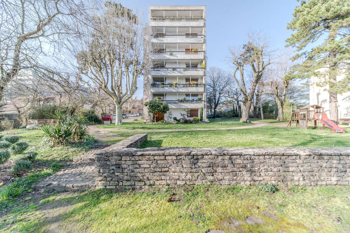 Appartement à CALUIRE-ET-CUIRE