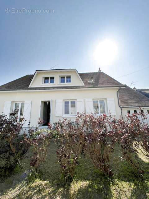 Maison à SULLY-SUR-LOIRE