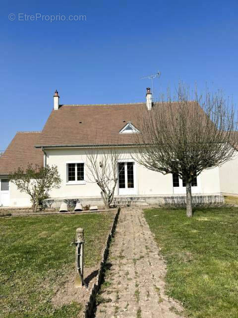 Maison à SULLY-SUR-LOIRE