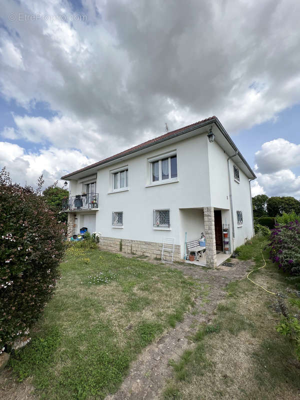 Maison à SULLY-SUR-LOIRE