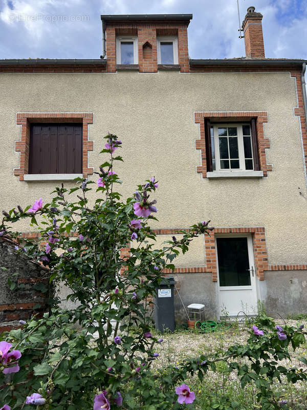 Maison à SAINT-AIGNAN-LE-JAILLARD