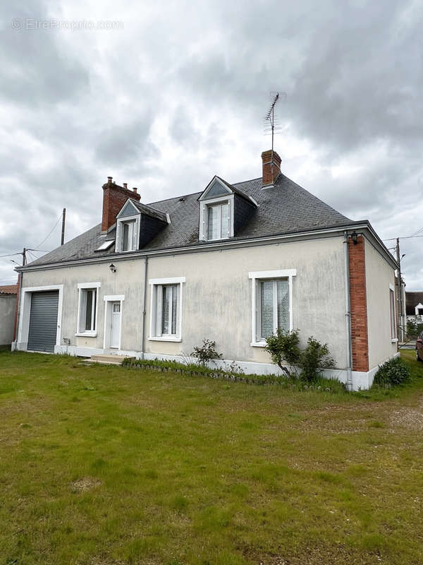 Maison à SULLY-SUR-LOIRE