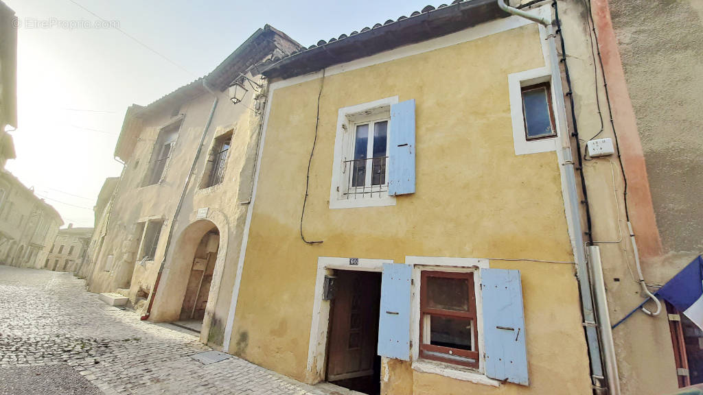 Maison à LIVRON-SUR-DROME