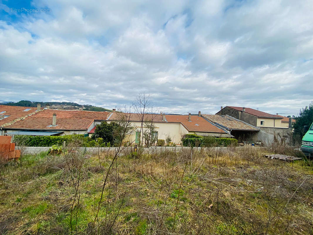 Maison à LABEGUDE