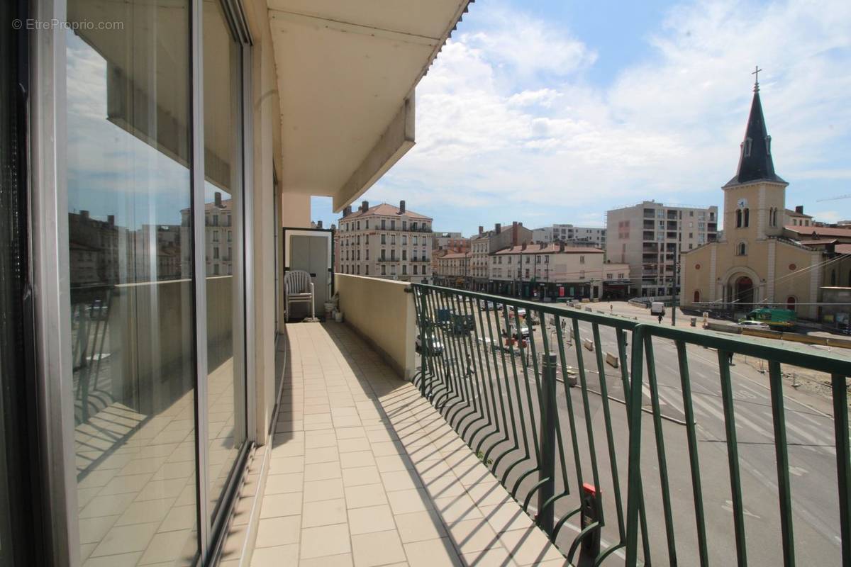 Appartement à VILLEURBANNE