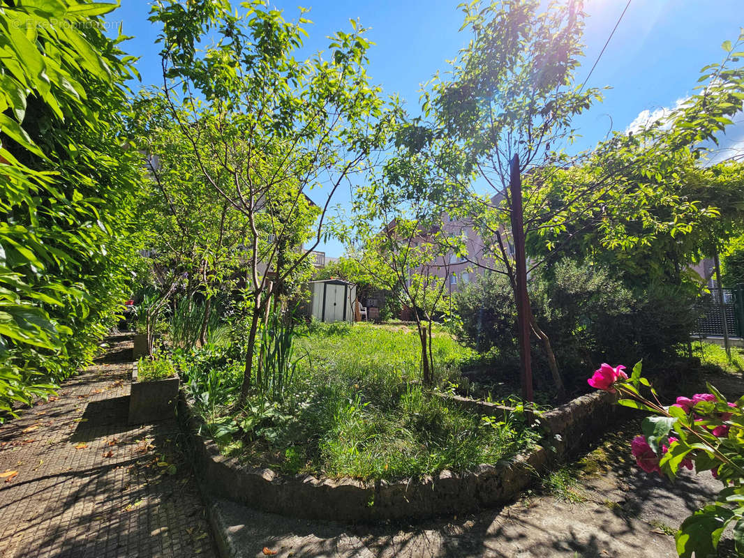 Appartement à AIX-LES-BAINS