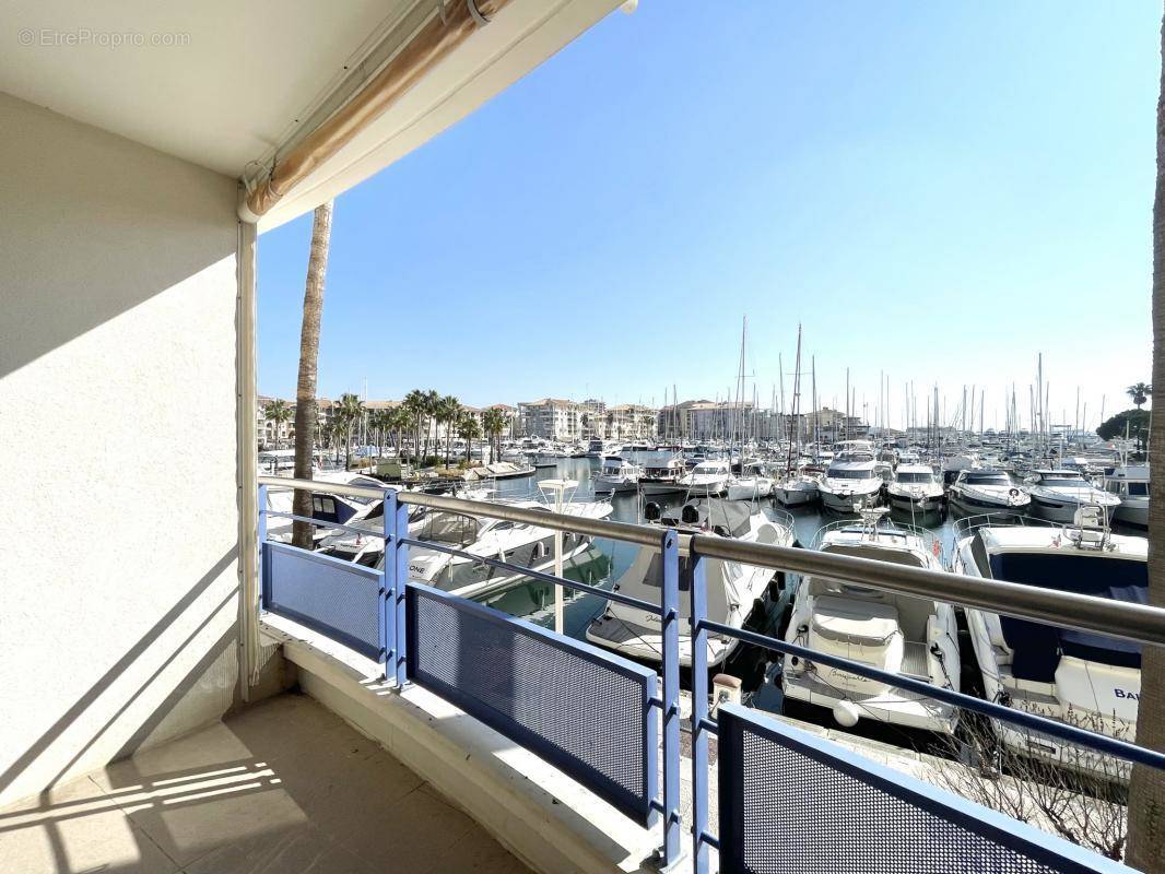 Appartement à FREJUS