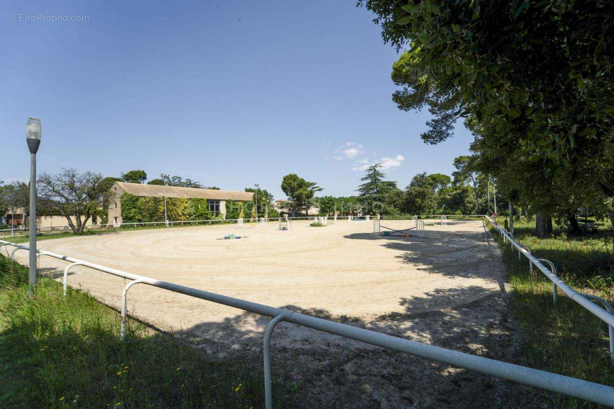 Maison à NIMES