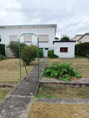 Maison à BLAINVILLE-SUR-L&#039;EAU