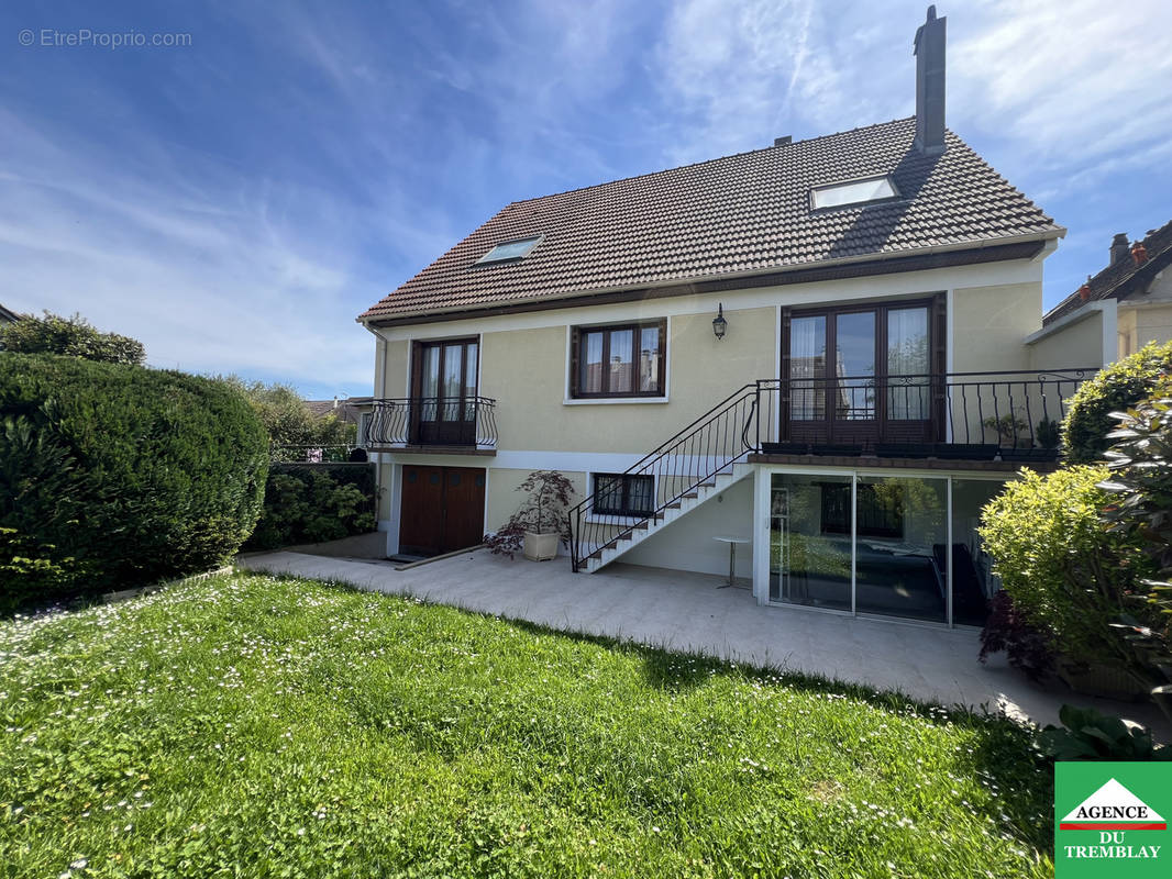 Maison à CHAMPIGNY-SUR-MARNE