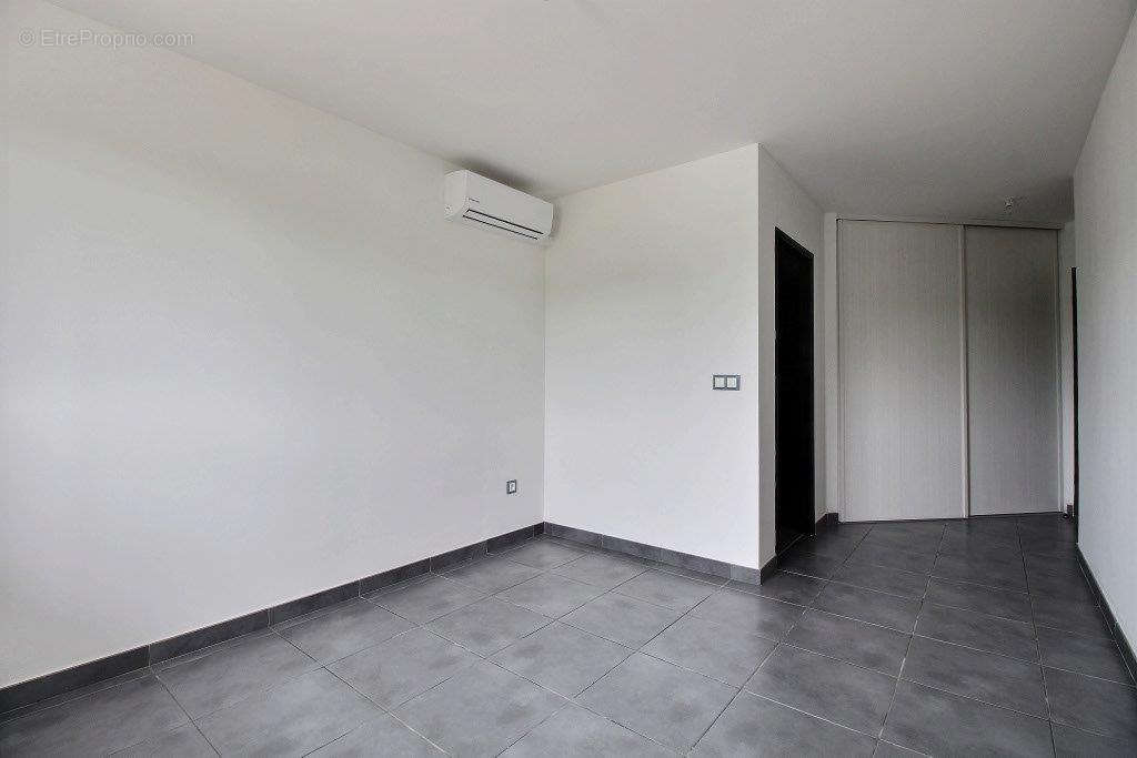 Appartement à CAYENNE