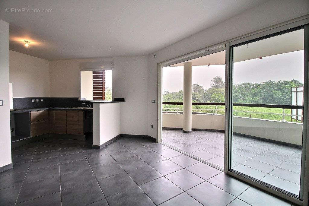 Appartement à CAYENNE