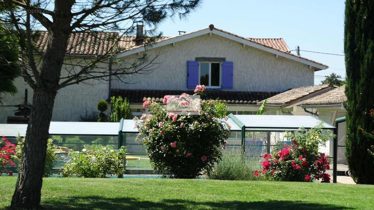 Maison à CHEYSSIEU