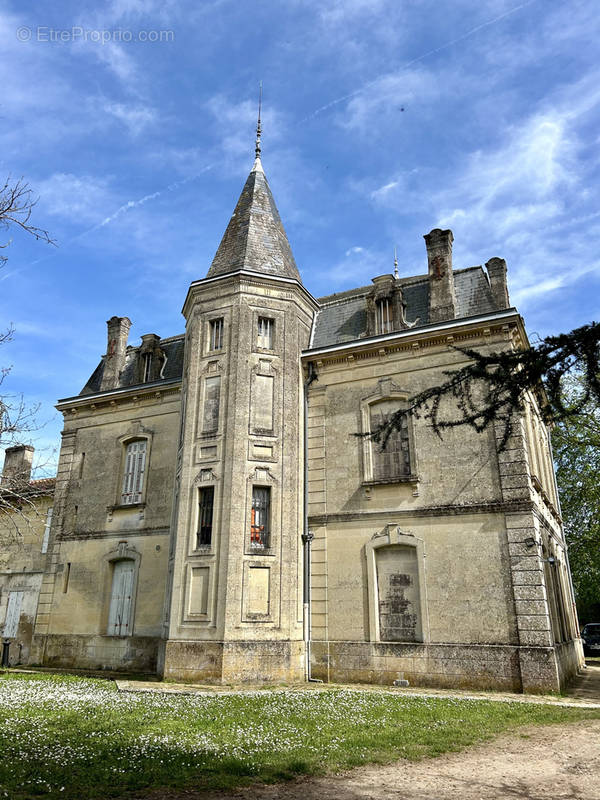 Maison à SAINT-DENIS-DE-PILE