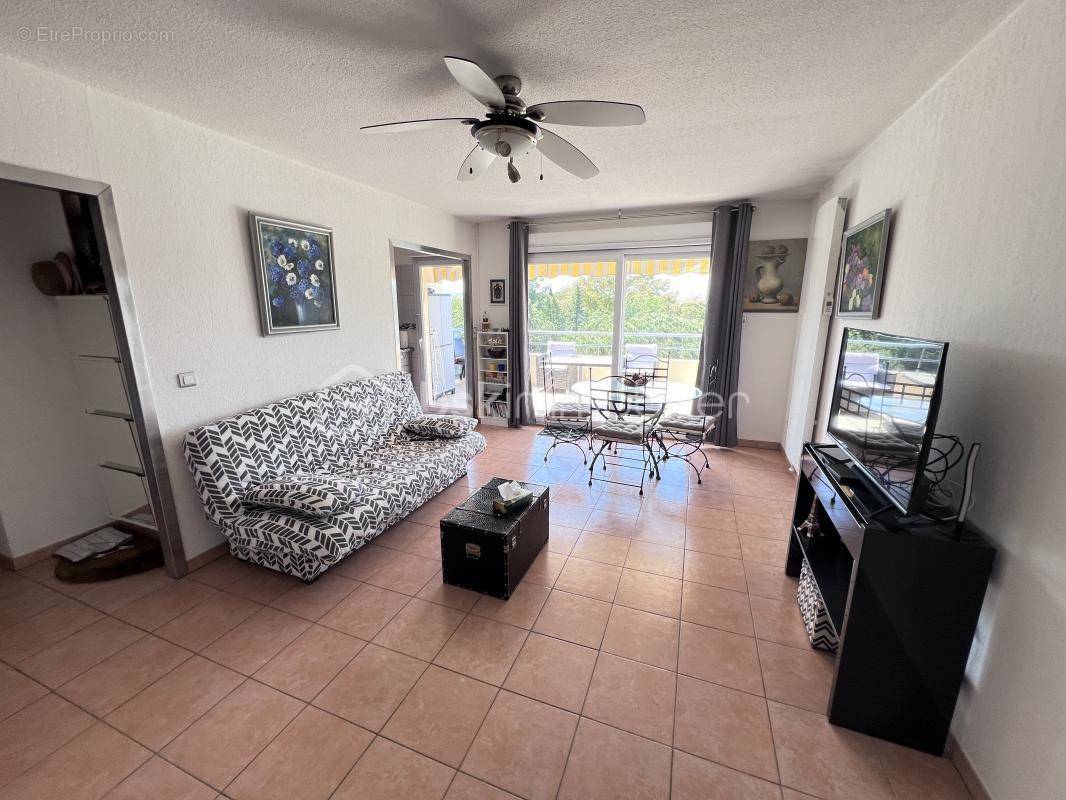 Appartement à FREJUS