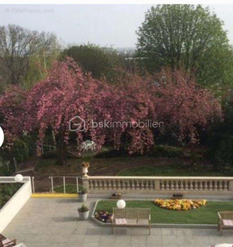 Appartement à NOGENT-SUR-MARNE