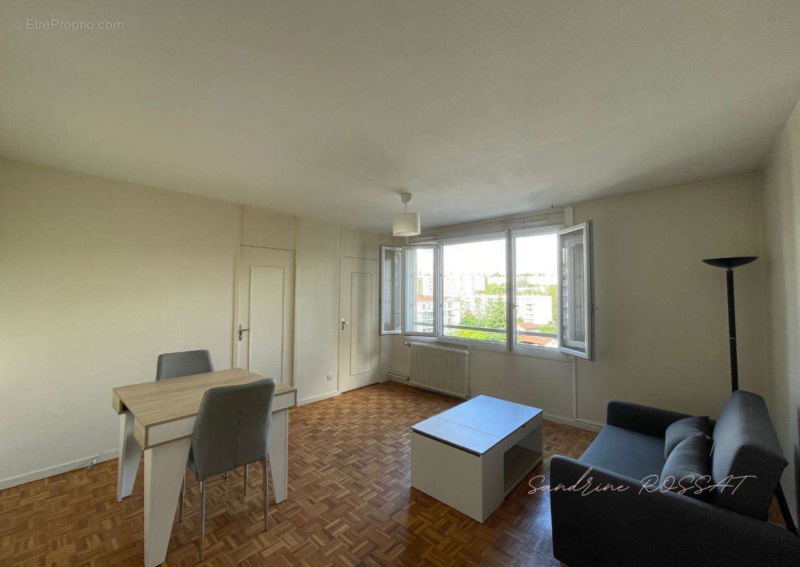 Appartement à LYON-5E