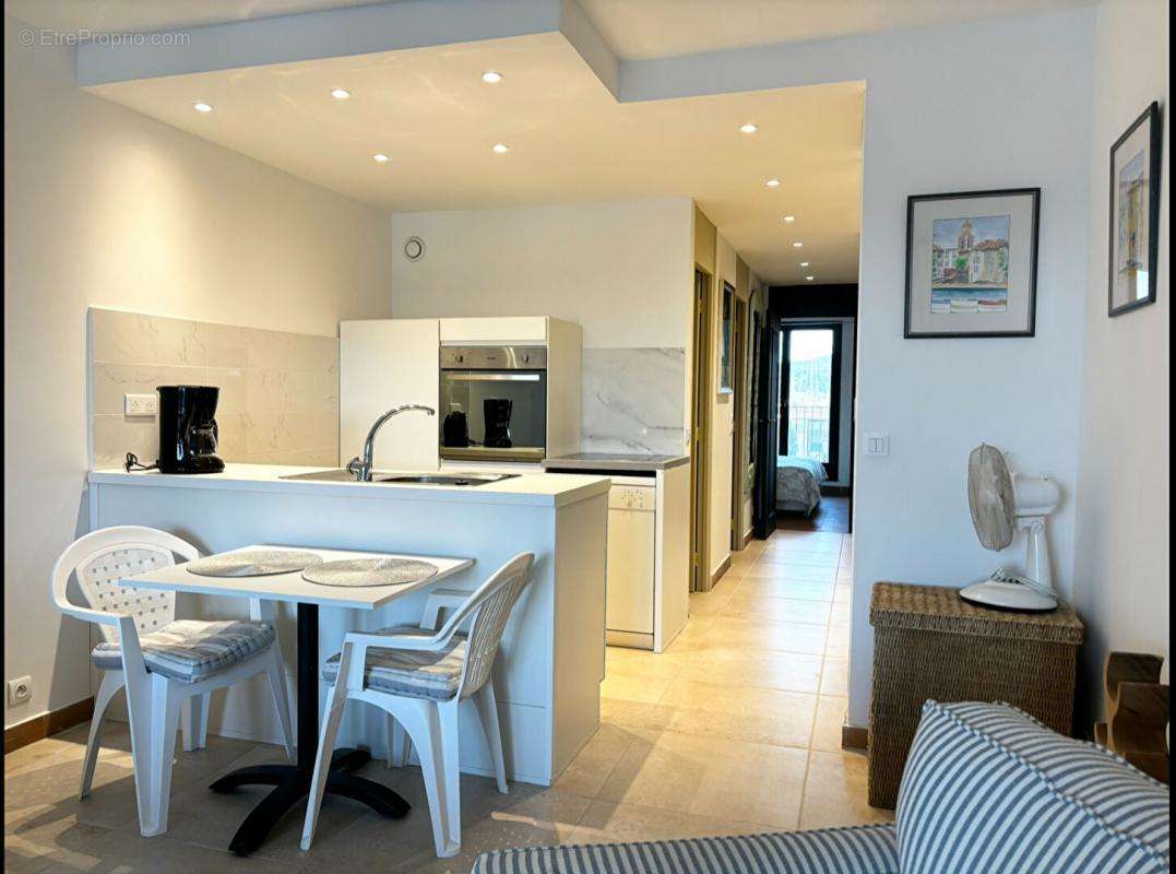 Appartement à GRIMAUD