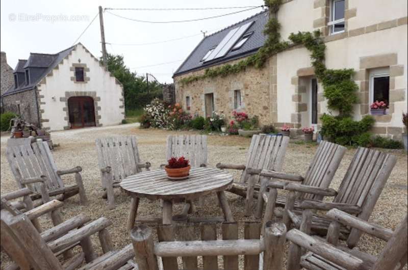 Maison à CLEDEN-CAP-SIZUN