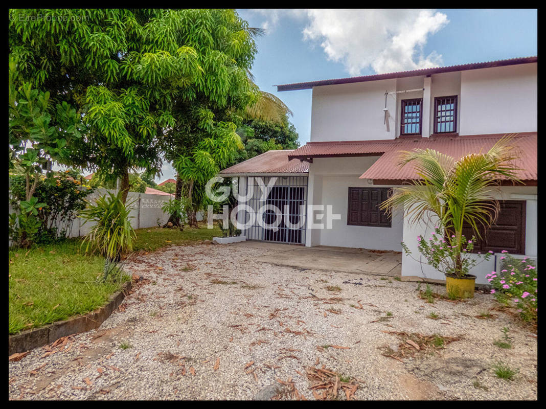 Maison à KOUROU