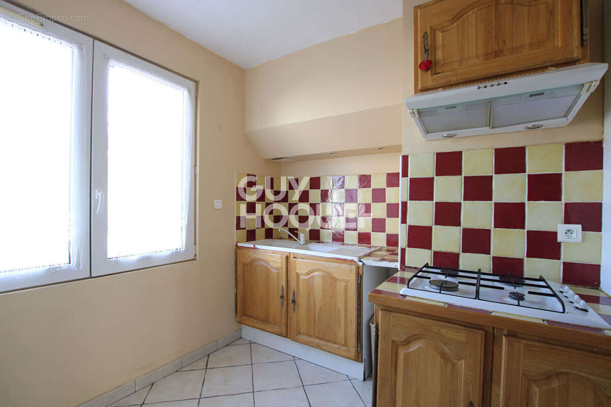 Appartement à SORGUES