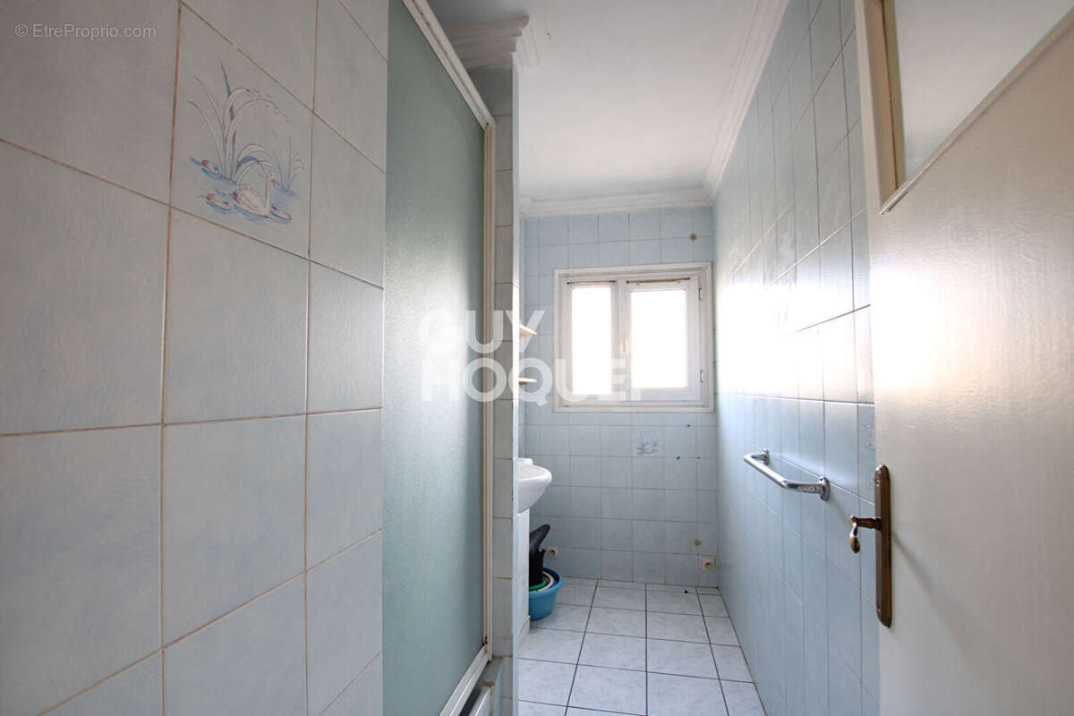 Appartement à SORGUES