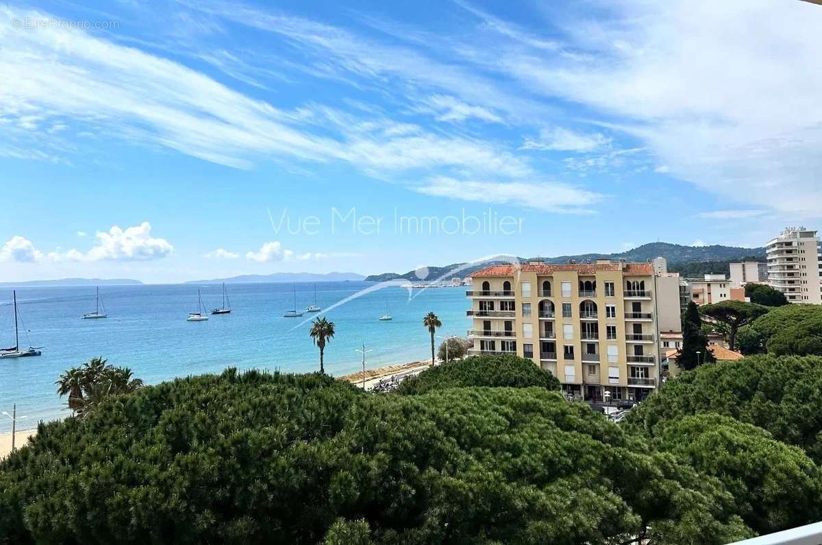 Appartement à LE LAVANDOU