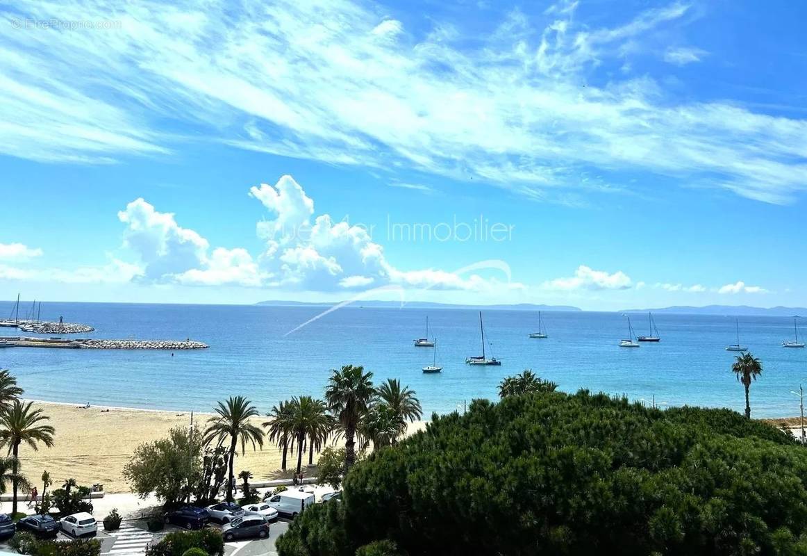 Appartement à LE LAVANDOU