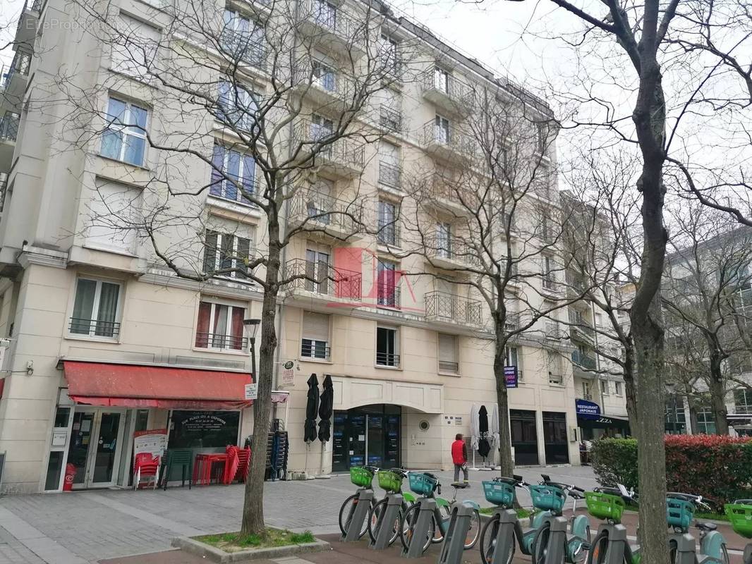 Appartement à ISSY-LES-MOULINEAUX