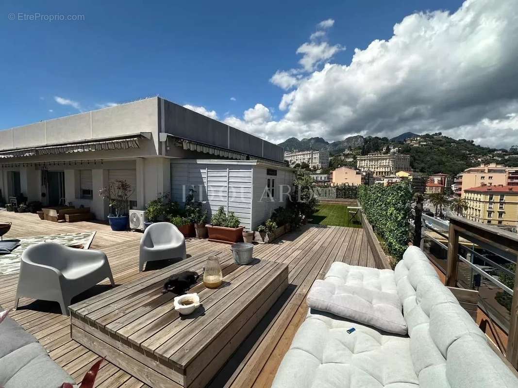 Appartement à MENTON