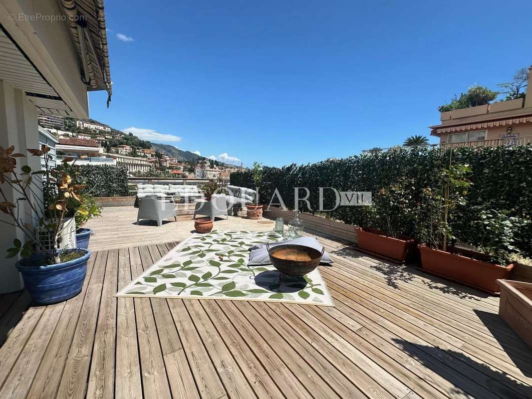 Appartement à MENTON