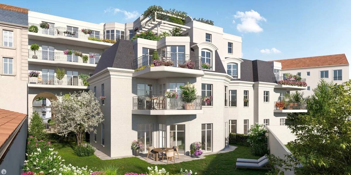 Appartement à LA GARENNE-COLOMBES