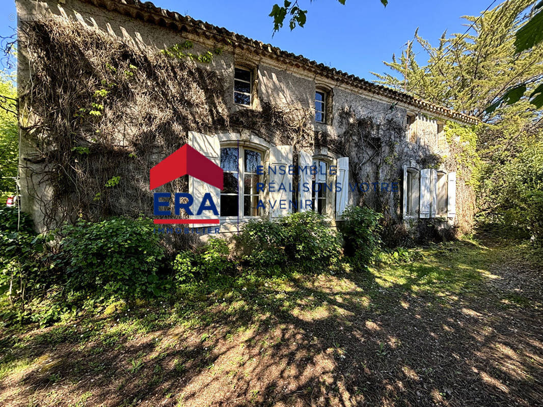 Maison à FARGUES-SAINT-HILAIRE