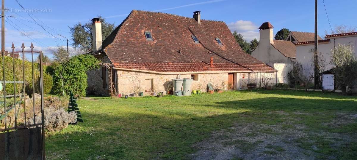 Maison à MOULEYDIER