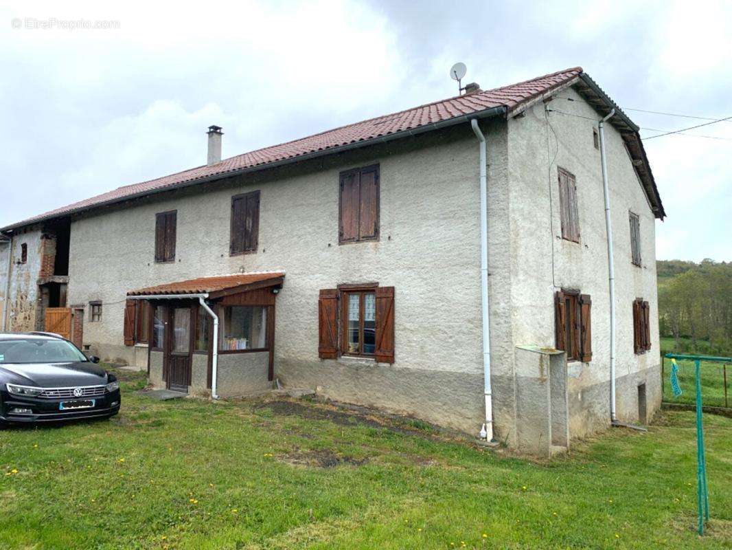 Maison à SAINT-JEAN-SAINT-MAURICE-SUR-LOIRE