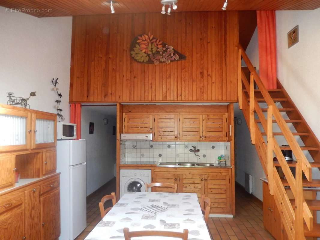 Appartement à ASTE-BEON