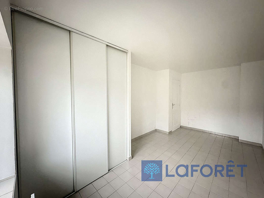 Appartement à SAINT-GERMAIN-LES-ARPAJON