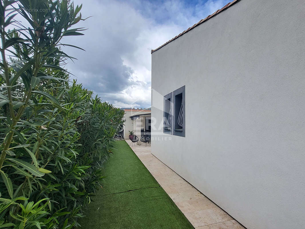 Maison à CHATEAU-ARNOUX-SAINT-AUBAN