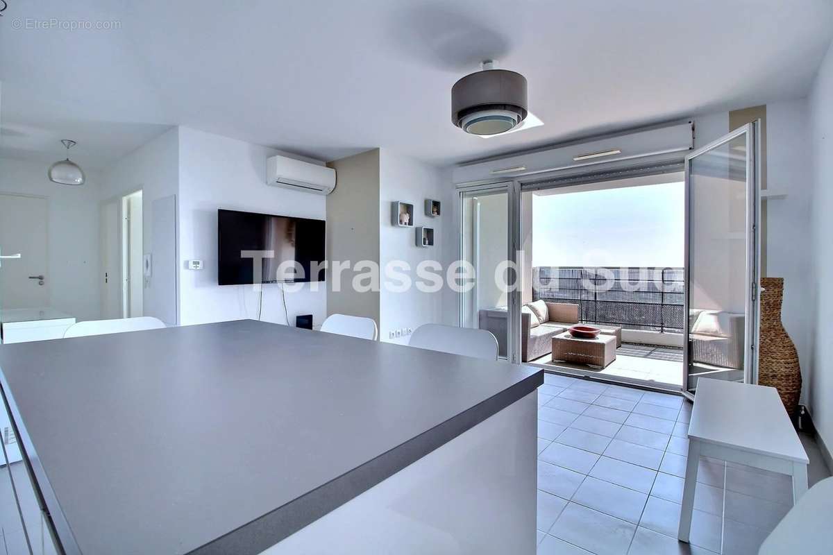 Appartement à MARSEILLE-15E