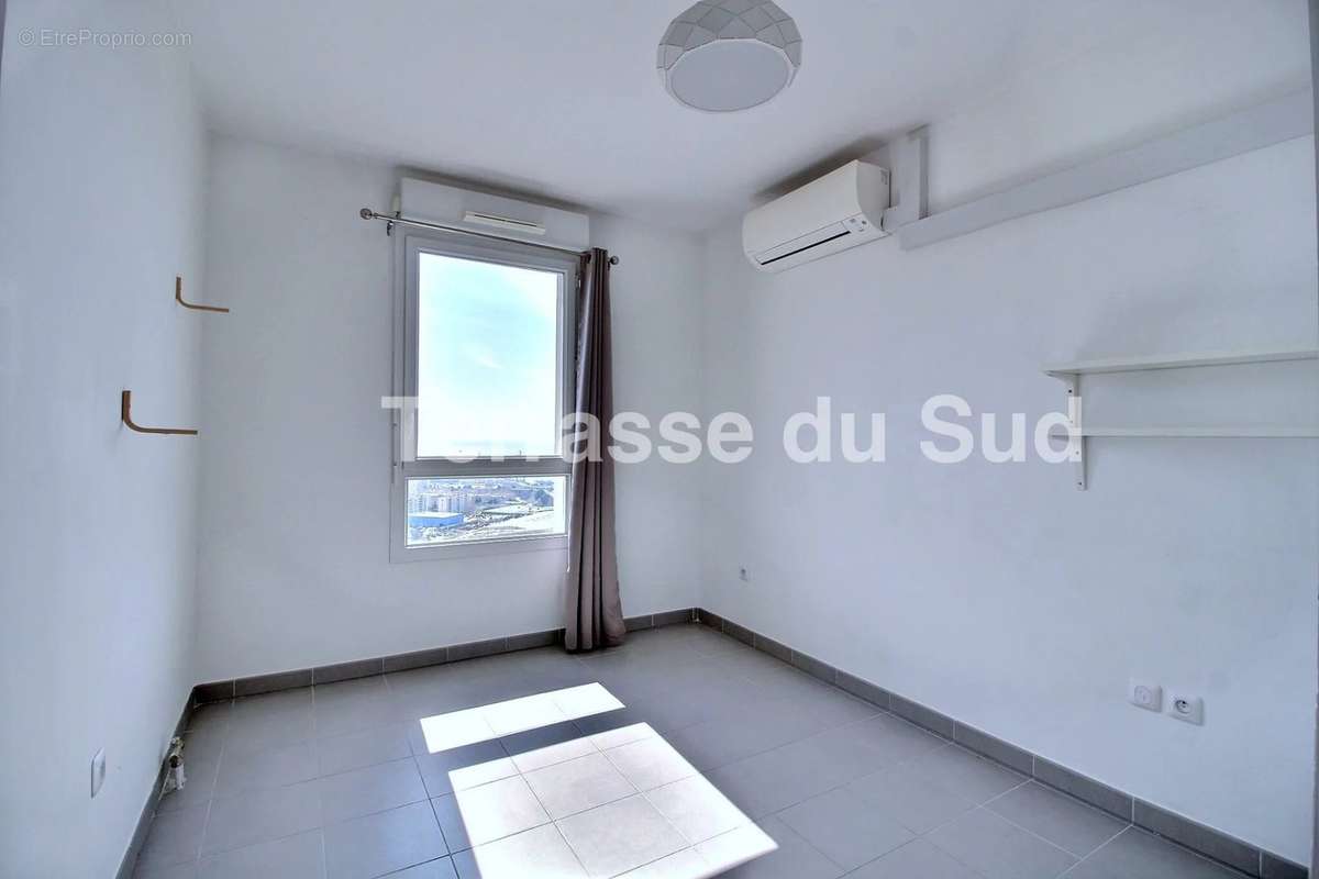 Appartement à MARSEILLE-15E