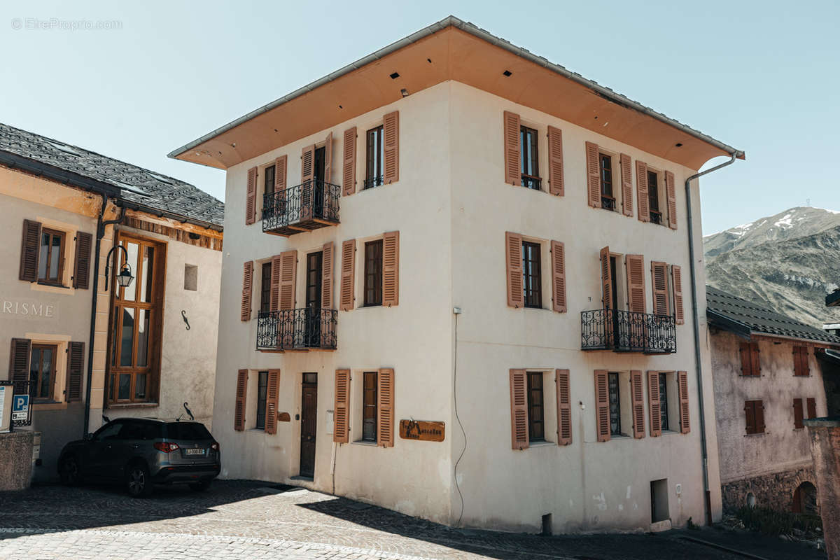 Maison à SAINT-MARTIN-DE-BELLEVILLE