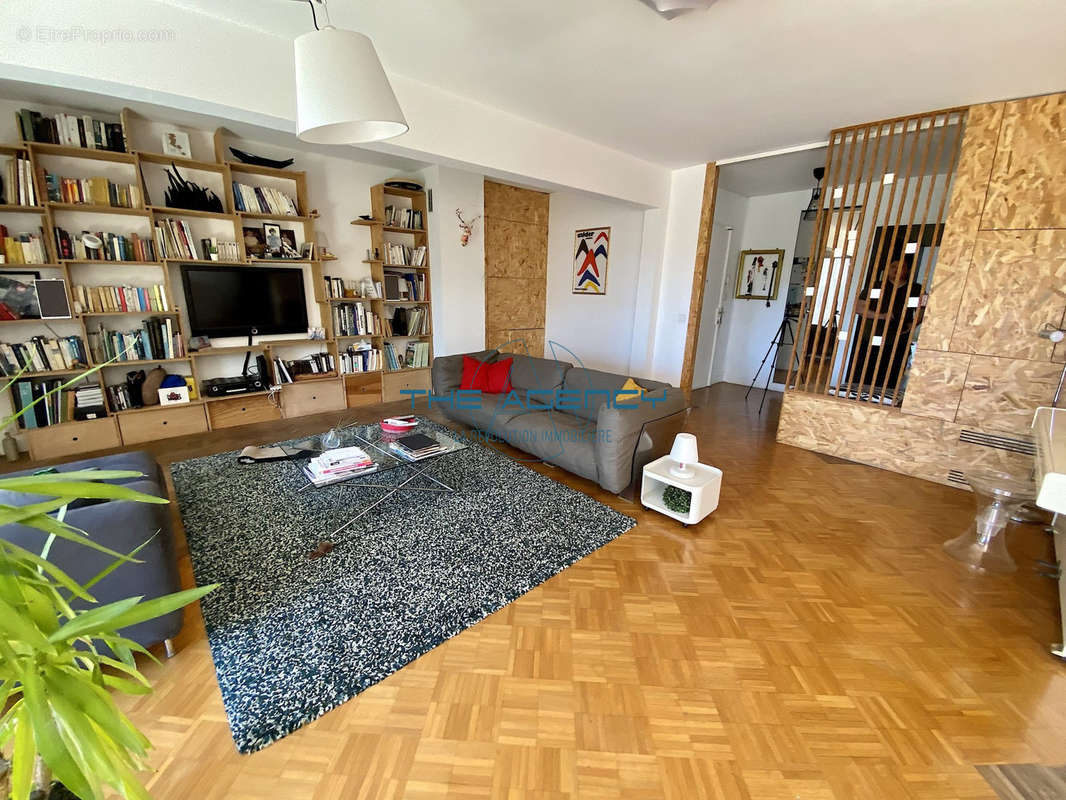 Appartement à MARSEILLE-8E