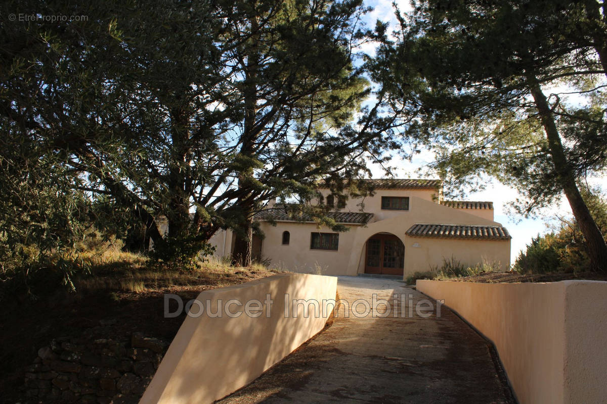 Maison à CONILHAC-CORBIERES