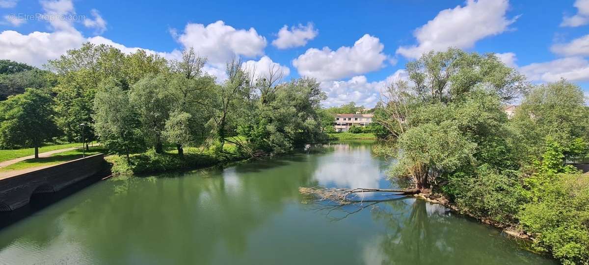 Appartement à SAVIGNY-LE-TEMPLE