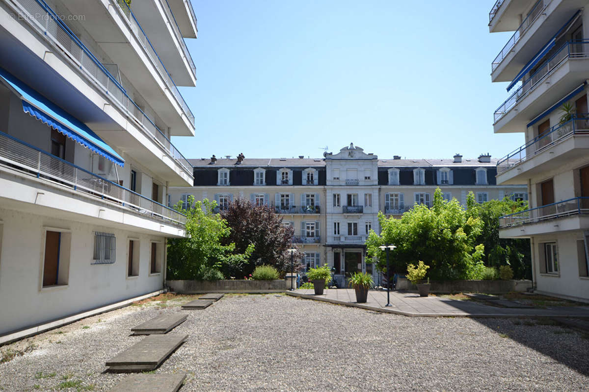 Appartement à AIX-LES-BAINS