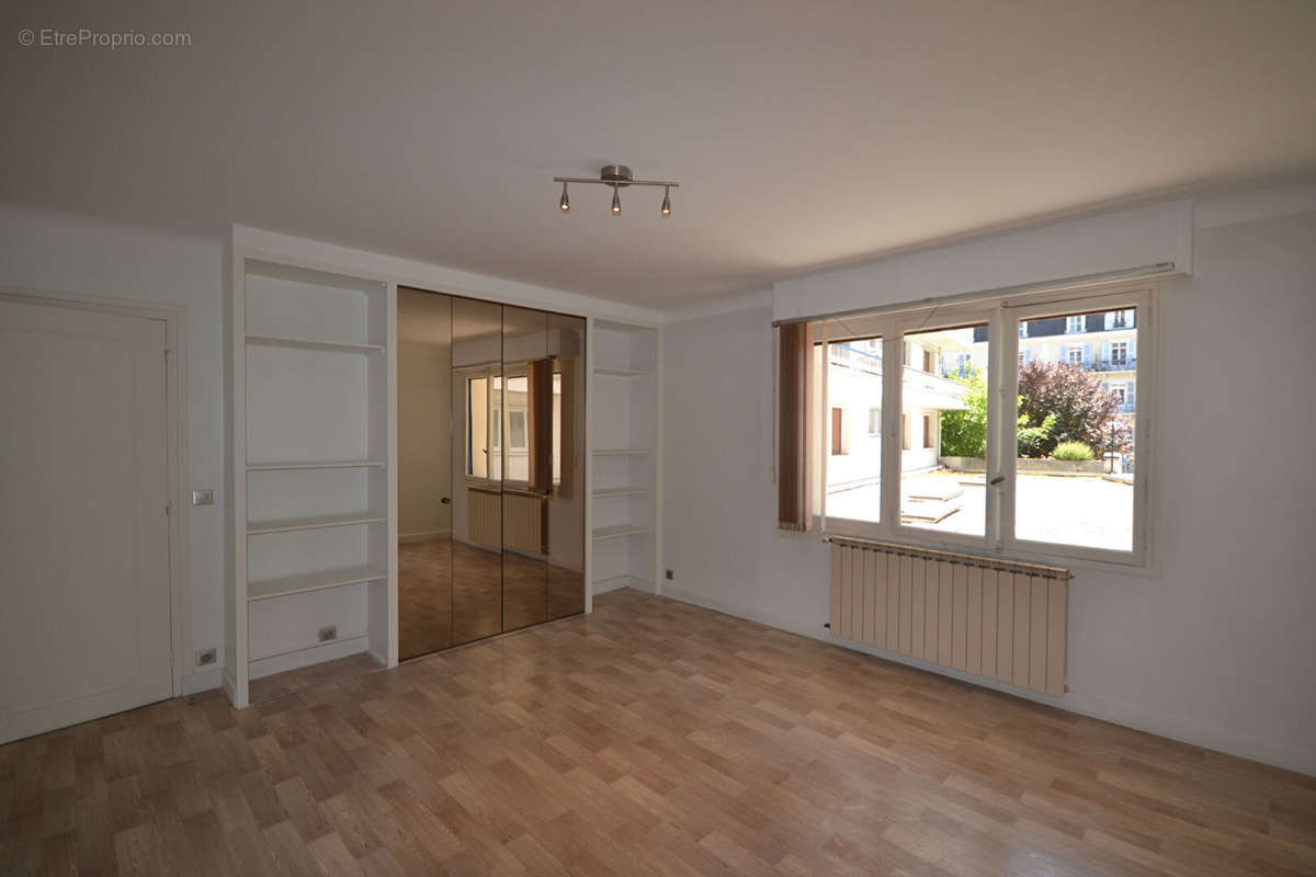 Appartement à AIX-LES-BAINS