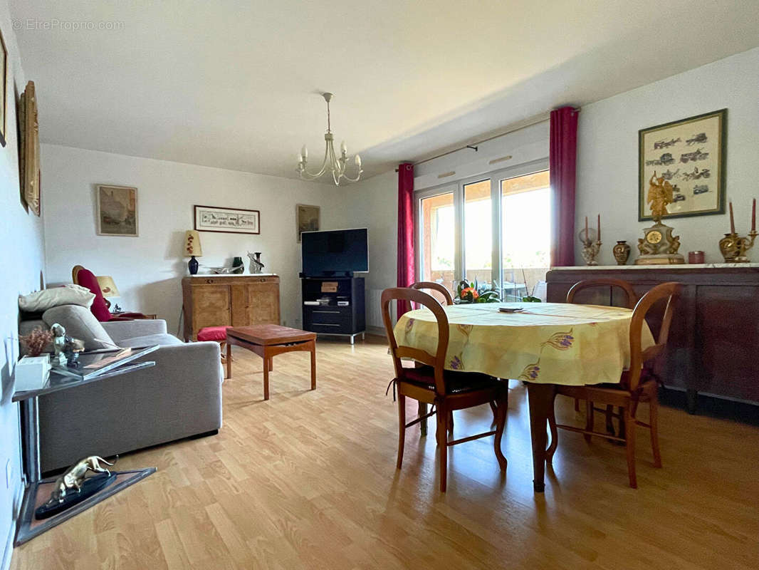 Appartement à CACHAN